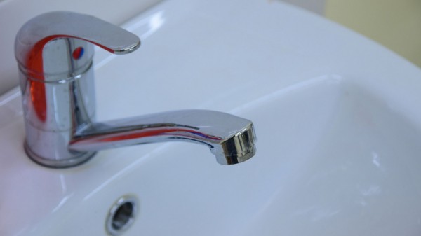 В питьевой воде Челябинска нашли отклонения от норм