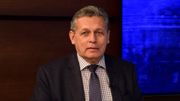 Рифат Сабитов: &laquo;Российские семьи должны быть уверены в своем будущем&raquo;