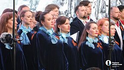 Юлия Чичерина выступила в Челябинске в честь 80-летия Великой Победы